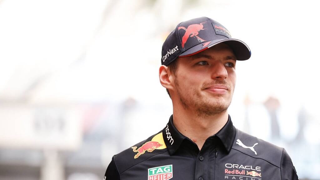 Verstappen no ayuda a Checo Pérez