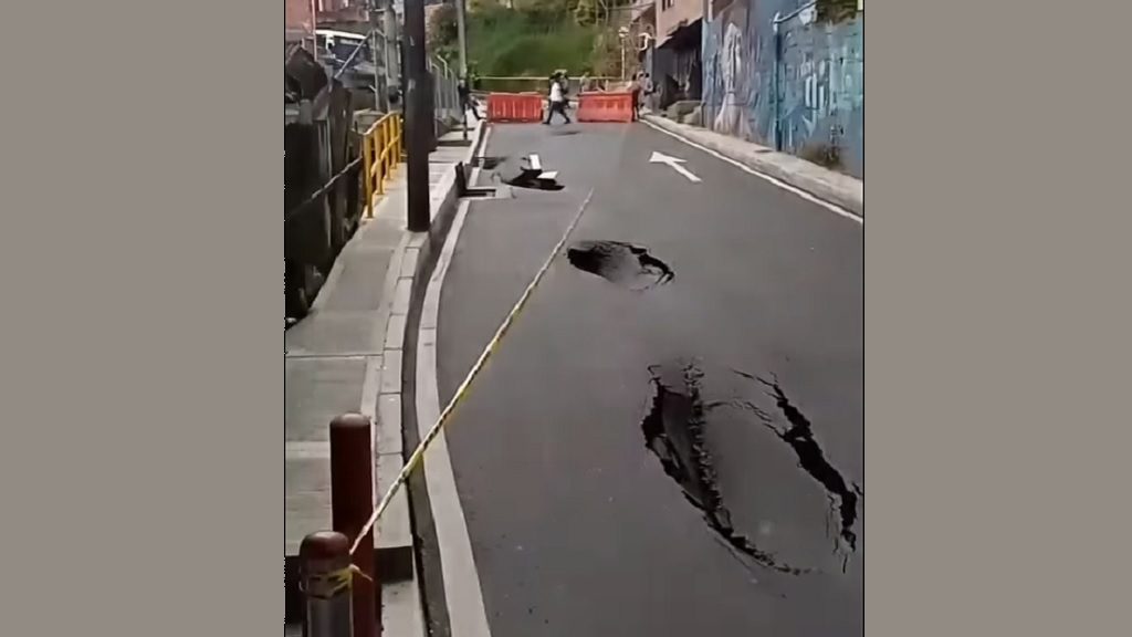 vía El Pedregal- Itagüí- hundida