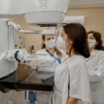 Científicos descubren que la lucha contra el cáncer es más eficaz al amanecer