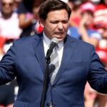 DeSantis, el discípulo que puede hacer descarrilar a Trump