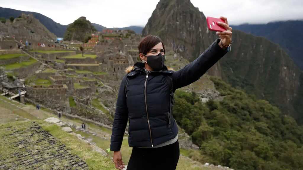 La crisis peruana vacía el Machu Picchu para un puñado de afortunados