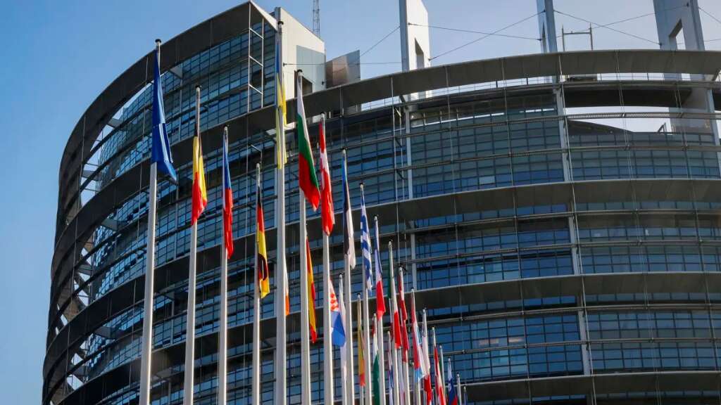 La policía belga registra la sede del Parlamento Europeo en Bruselas por el caso de corrupción