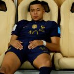 Mbappé, el minuto más brillante, el triplete más doloroso