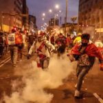 Muere una segunda persona en las protestas en Perú por el adelanto de las elecciones