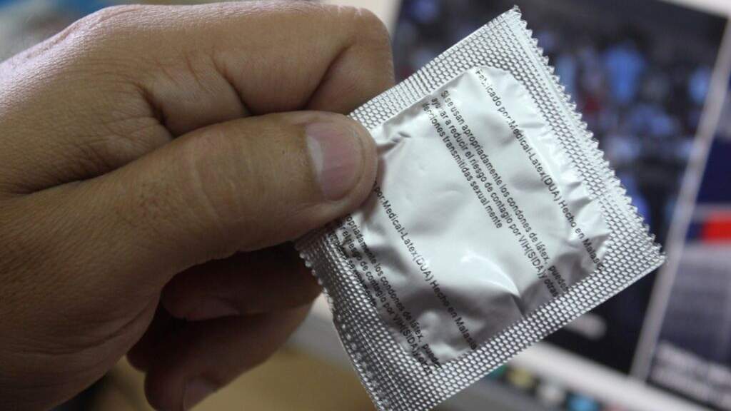 Un estudio replantea el plazo de recomendación de condón en casos de viruela (1)