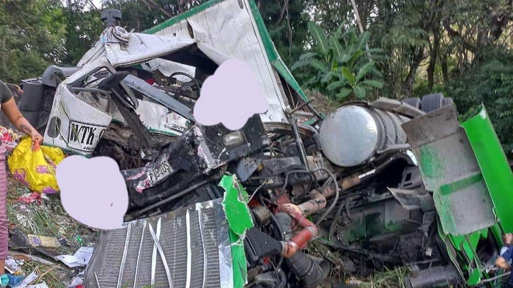 Video accidente de Tractomula - vía Aguachica - Ocaña