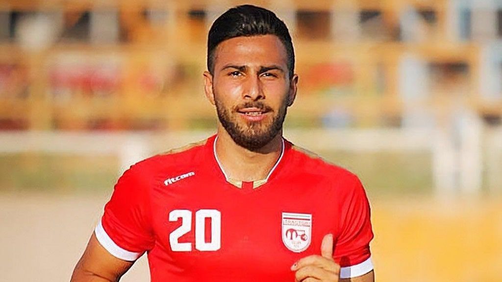 Amir Nasr-Azadani- futbolista condenado a muerte en Irán
