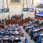 SENADO-Congresistas colombianos tendrán un mes menos de vacaciones al año-sube salario congresistas colombianos- 2023