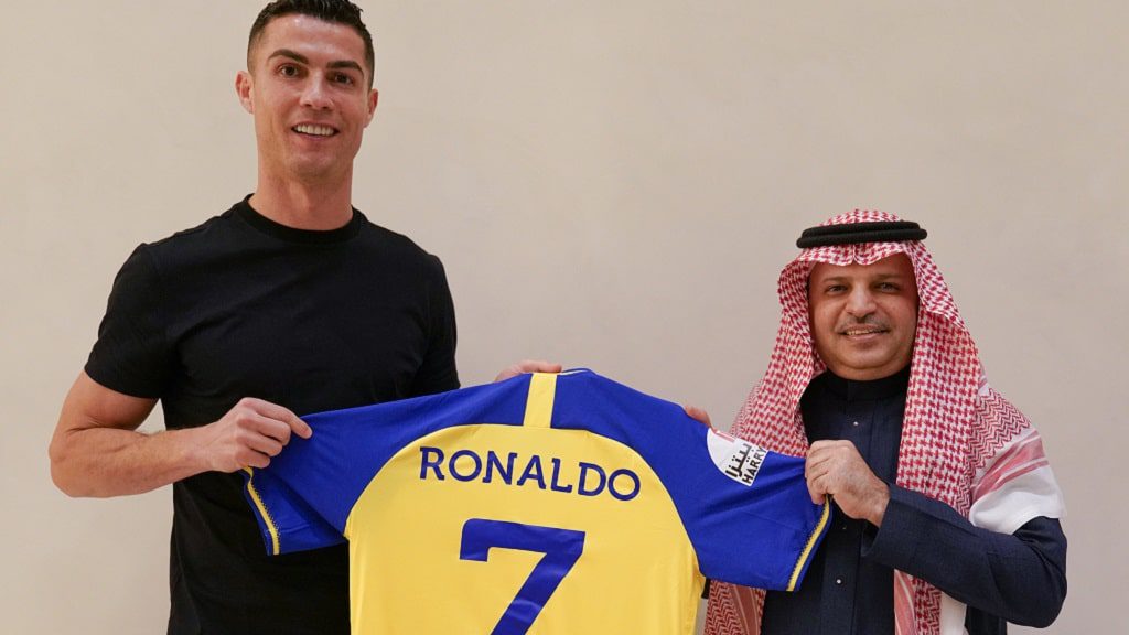 El salario neto anual de Cristiano Ronaldo en Al Nassr rozará los 90 millones de dólares