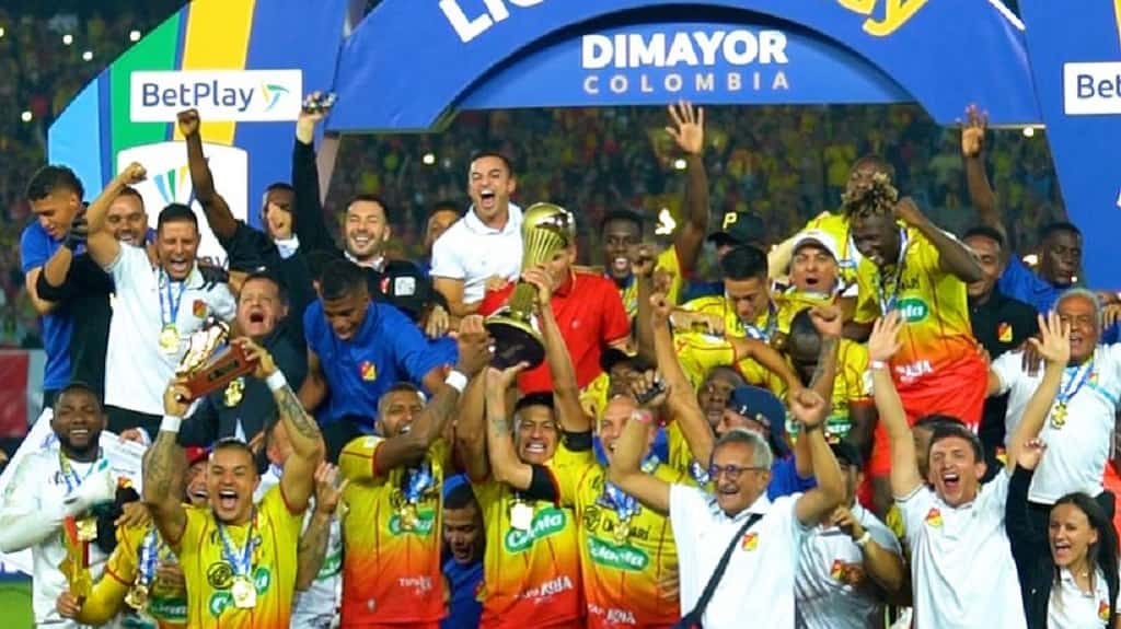 Deportivo Pereira, el campeón colombiano que retornaría por reglamento a la B