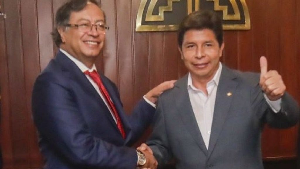 Petro dice que en Perú arrinconaron a Castillo "desde el primer día"