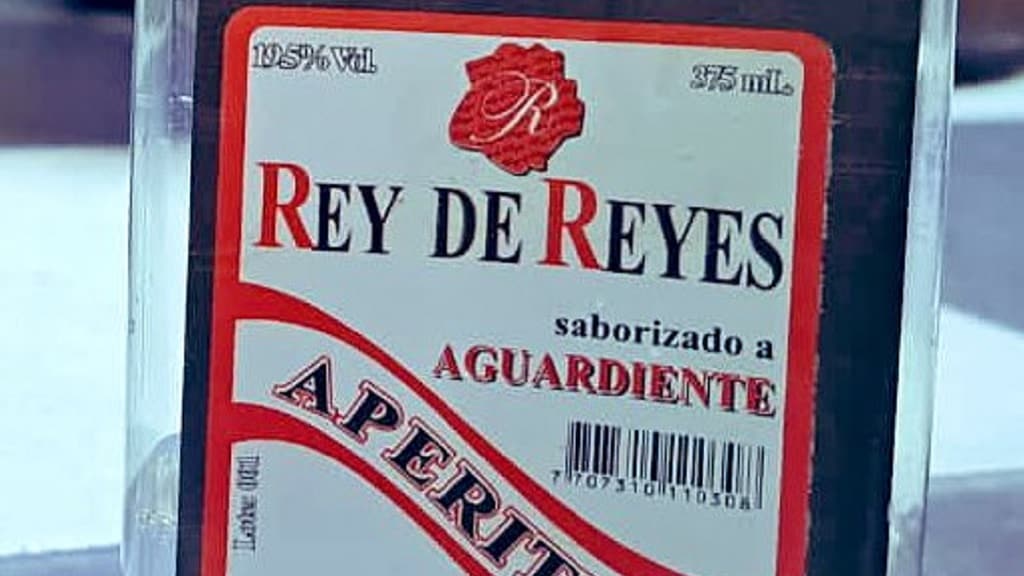 Licor adulterado rey de reyes - ha matado a varias personas