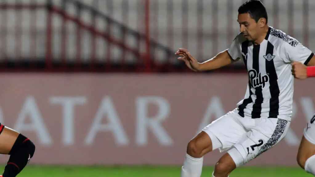 El argentino Noguera y el colombiano Bocanegra fichan por Nacional