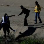 El flujo migratorio récord y crisis sellan el año de México y Centroamérica