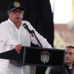 El presidente Petro dice que revisará la titulación minera