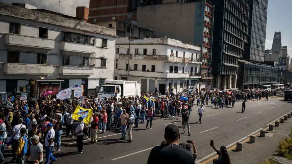 trabajadores públicos, una semana de protestas por mejores salarios en Venezuela