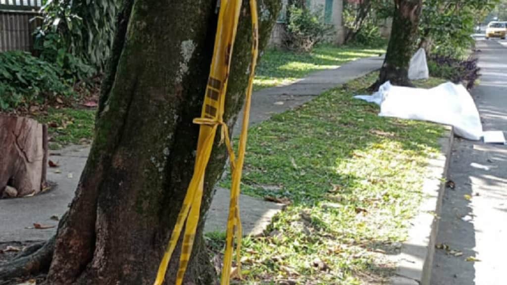 HABITANTE DE CALLE- MANOS AMPUTADAS EN MEDELLÍN