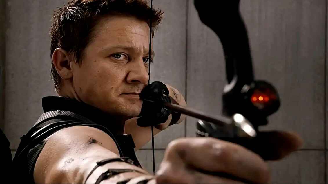 Jeremy Renner fue operado de traumatismo torácico por su accidente con un quitanieves