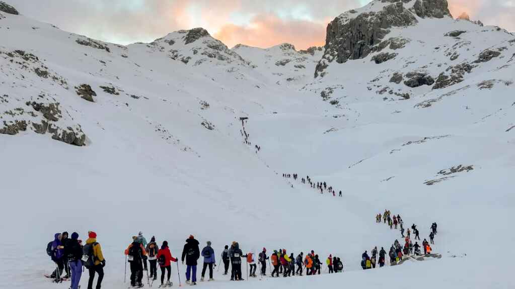 La Raquetada nocturna de los Picos de Europa, de récord este 2023
