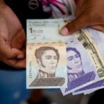 La moneda de Venezuela pierde la quinta parte de su valor frente al dólar en enero