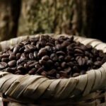 La producción de café en Colombia cayó un 12 % en 2022 por lluvias