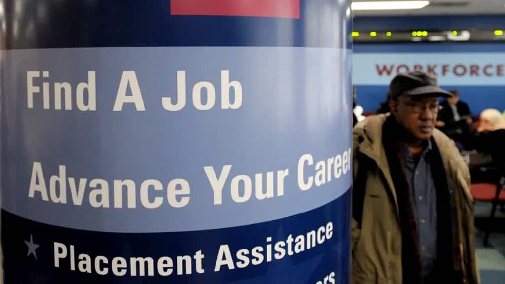La tasa de desempleo en EE.UU. baja dos décimas en diciembre hasta el 3,5 %