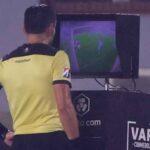 Los árbitros explicarán por megafonía las decisiones del VAR en el Mundial de Clubes