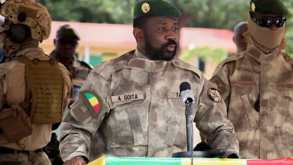 Mali indulta a 49 militares marfileños condenados por mercenarios