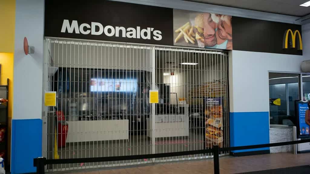McDonald’s anuncia recortes de empleo para 2023, que no cuantifica