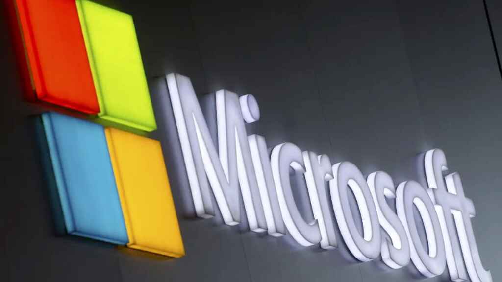 Microsoft planea invertir 10.000 millones de dólares en la empresa que creó ChatGPT