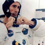 Muere el astronauta Walter Cunningham, el último superviviente del Apolo 7