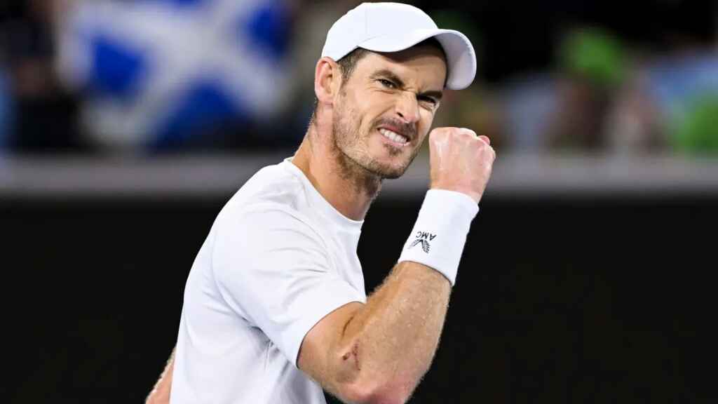 Murray remonta una batalla épica con Kokkinakis y jugará contra Bautista