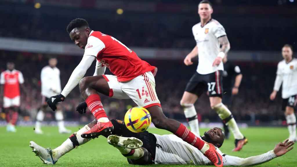 Nketiah apuntala la solidez del Arsenal
