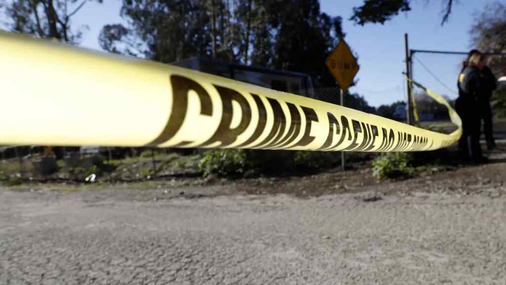 Tres fallecidos y cuatro heridos en un tiroteo en Los Ángeles
