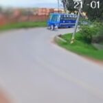 Chica pierde un pie tras choque de moto con bus del SITP en el barrio Mochuelo