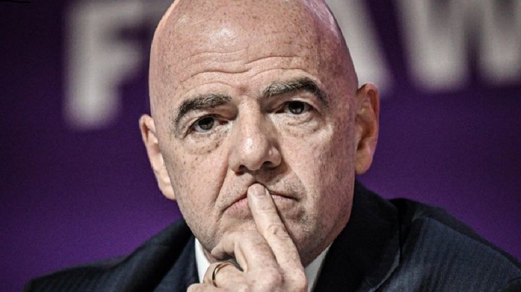 Infantino pedirá a los países miembros de FIFA un estadio con el nombre de Pelé