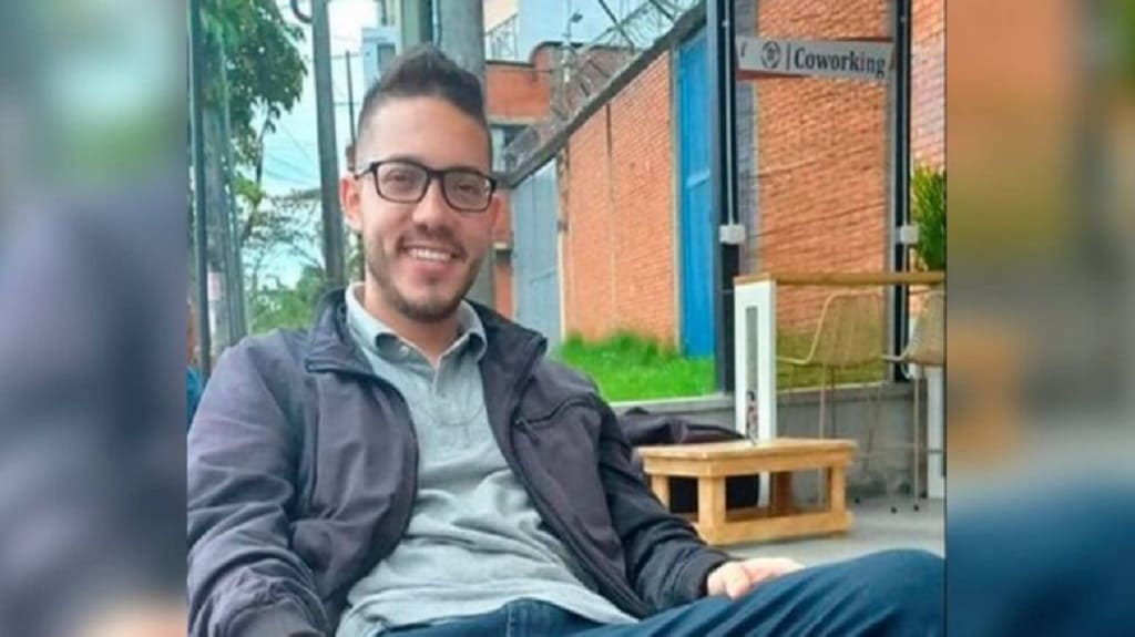 Encuentran sin vida en Manizales al joven periodista Sebastián Mejía