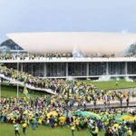 Jair Bolsonaro- fans en congreso y corte suprema