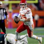 35-38_ Los Chiefs conquistan de remontada el Super Bowl ante los Eagles