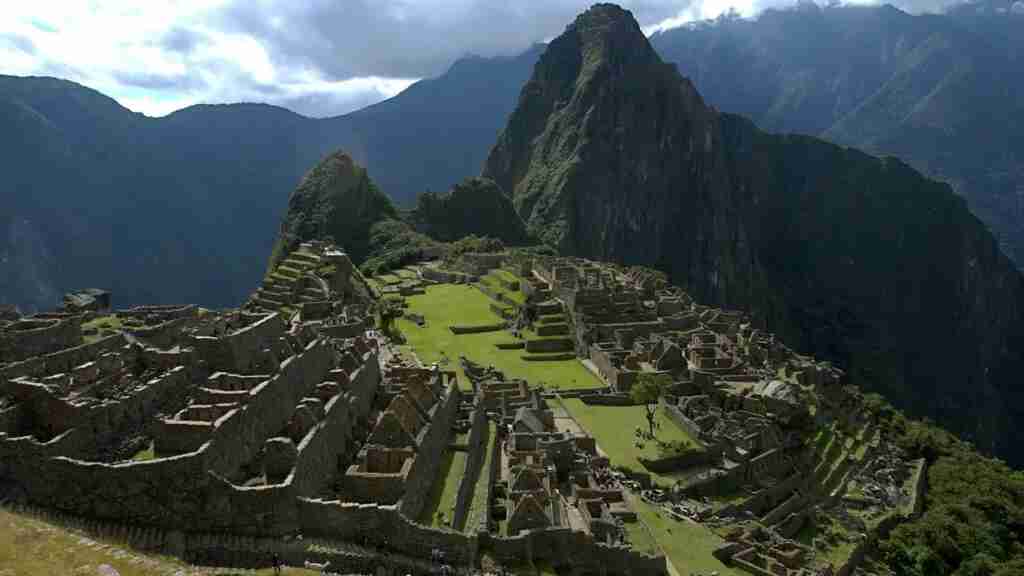 Autoridades de Perú esperan reabrir Machu Picchu desde este miércoles