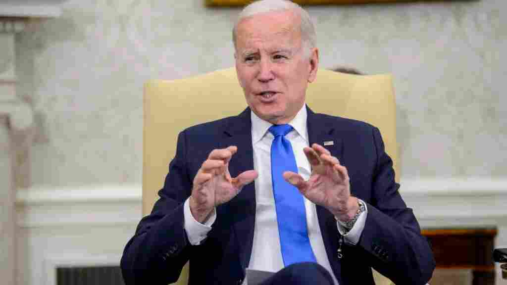 Biden promete proteger el voto en Selma, icono de lucha por los derechos civiles