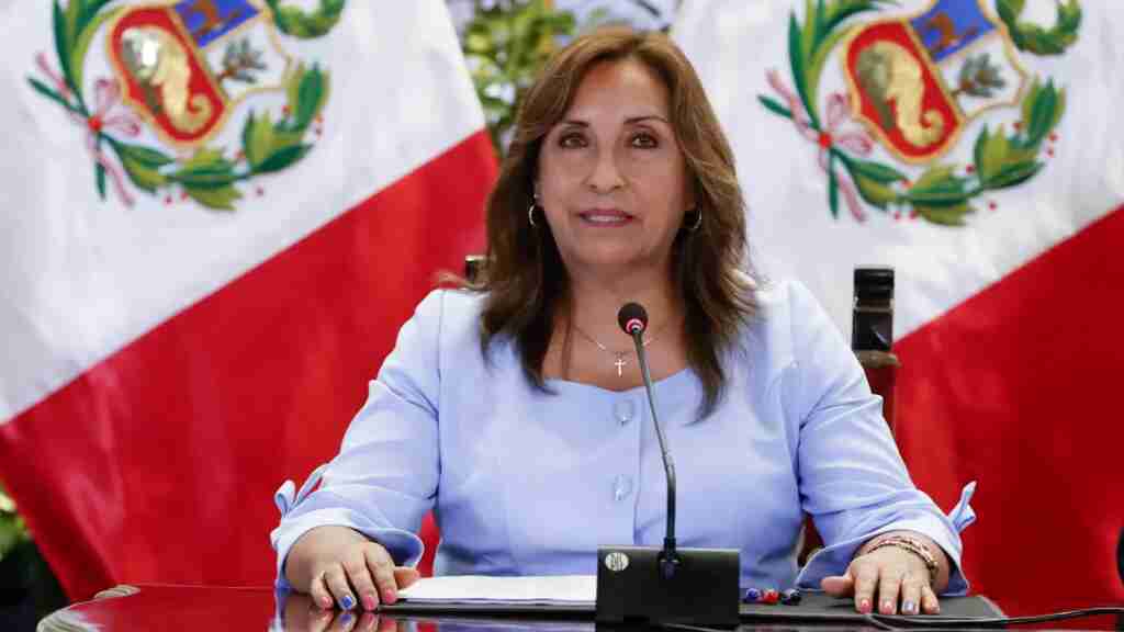 Gobierno peruano condena ataque a comisaría y precisa que hay 27 heridos