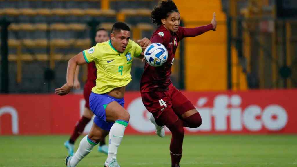 Brasil golea, se acerca al Mundial y hunde a una combativa Venezuela