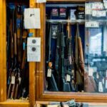 EE.UU. controlará sus ventas de armas en el extranjero para respetar los DD