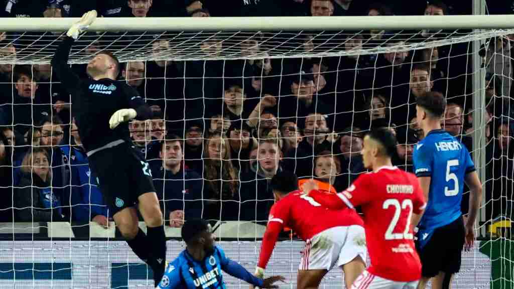 El Benfica hunde al Brujas