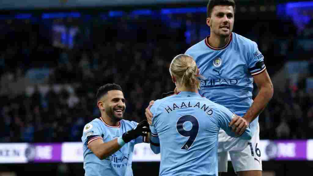 El City responde en el campo