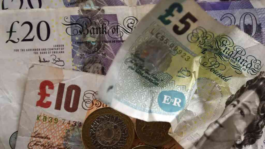 El Reino Unido somete a consulta la creación de una libra esterlina digital