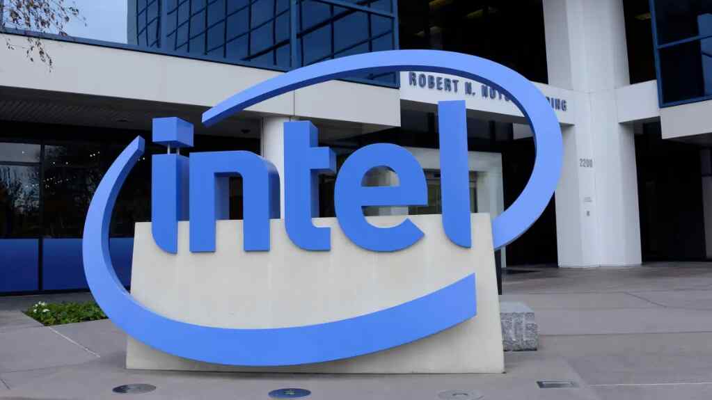 El director general de Intel se recorta el salario un 25 % tras los malos resultados