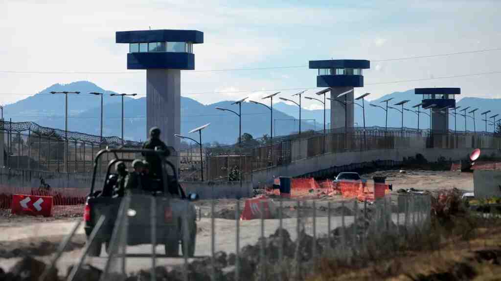 El hijo del «Chapo» cumple un mes detenido en México entre dudas e incertezas