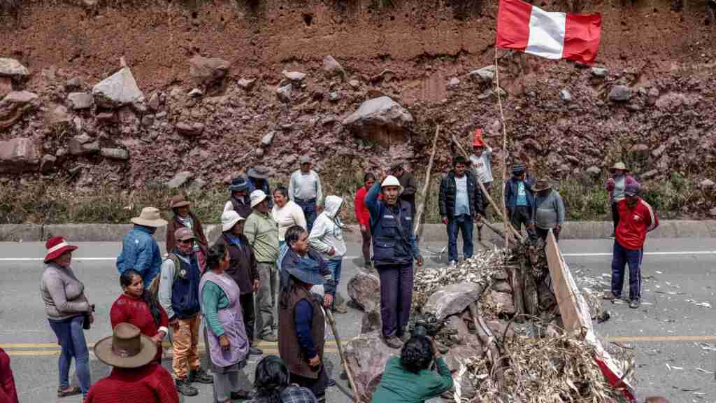 La Justicia de Perú sentencia a 27 manifestantes por «actos vandálicos»